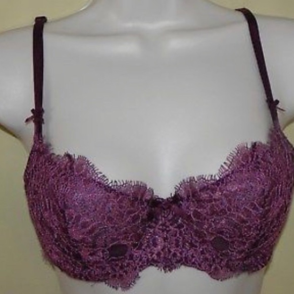 New VS burgundy bra push up no padding
